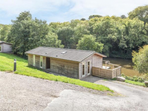 7 Water's Edge, Looe